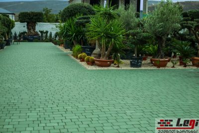 We offer free landscape designer services