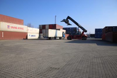 100 mm - Roads in and around industrial areas as well as areas with excessive load onto the road surface